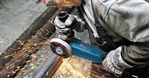 How to Use an Angle Grinder?