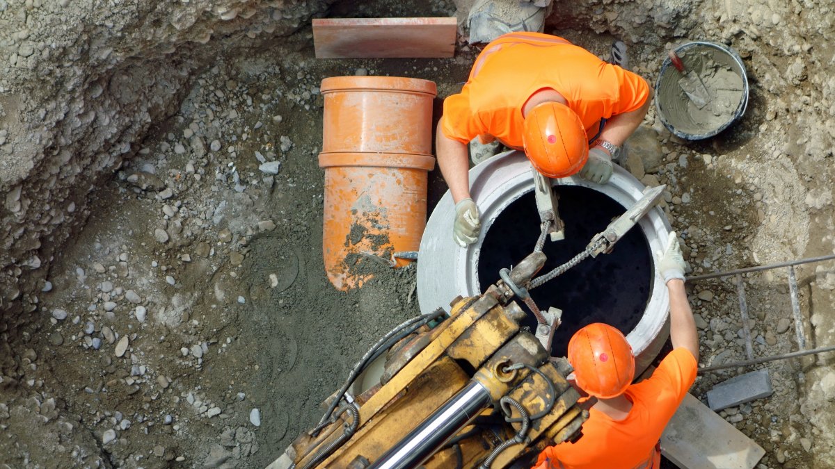 Should You Repair Or Replace Your Sewer Lateral Pipeline?