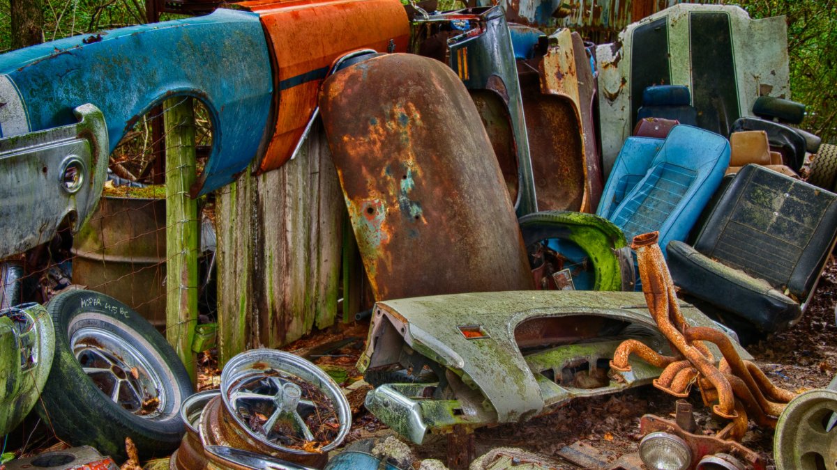 WHAT IS THE BEST THING TO SCRAP FOR MONEY?