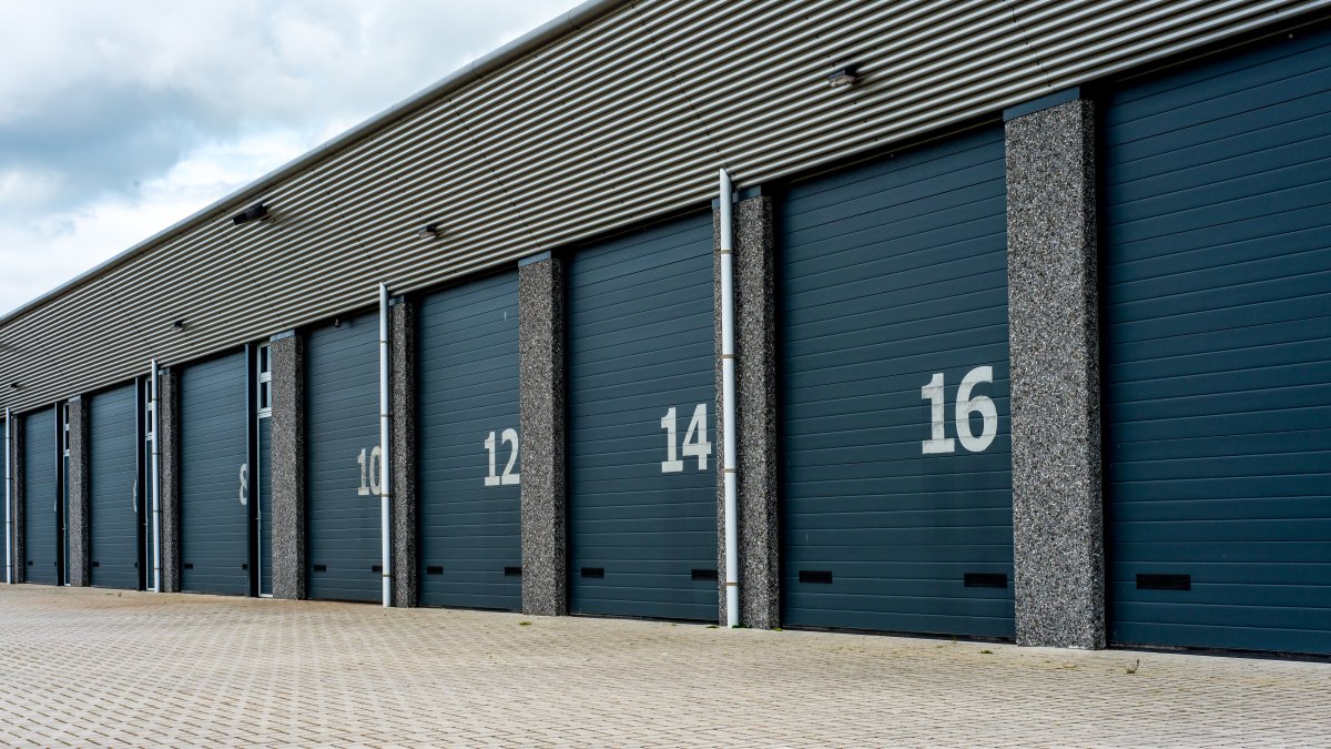7 Things To Consider When Choosing Storage Units