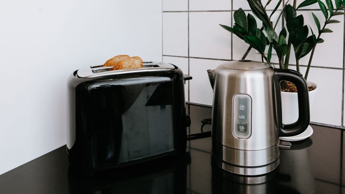 6 Best Ways to Store Kitchen Appliances