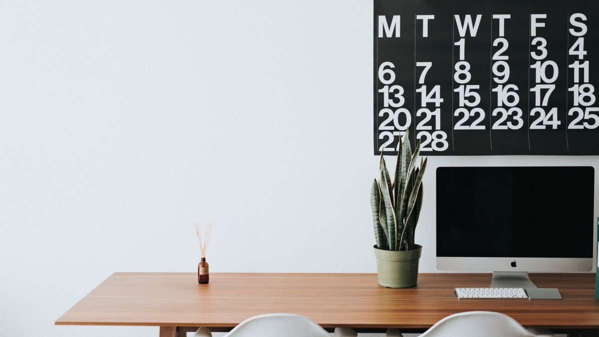 The Must-have Desk Accessories for Anyone who wants to be Productive