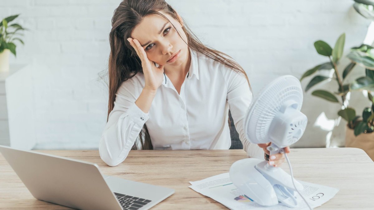 4 Ways to Keep Your Office Cool During Hot Weather