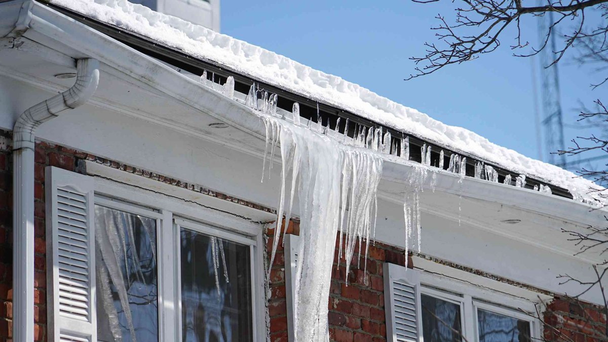 How to prevent ice damming from ruining your home
