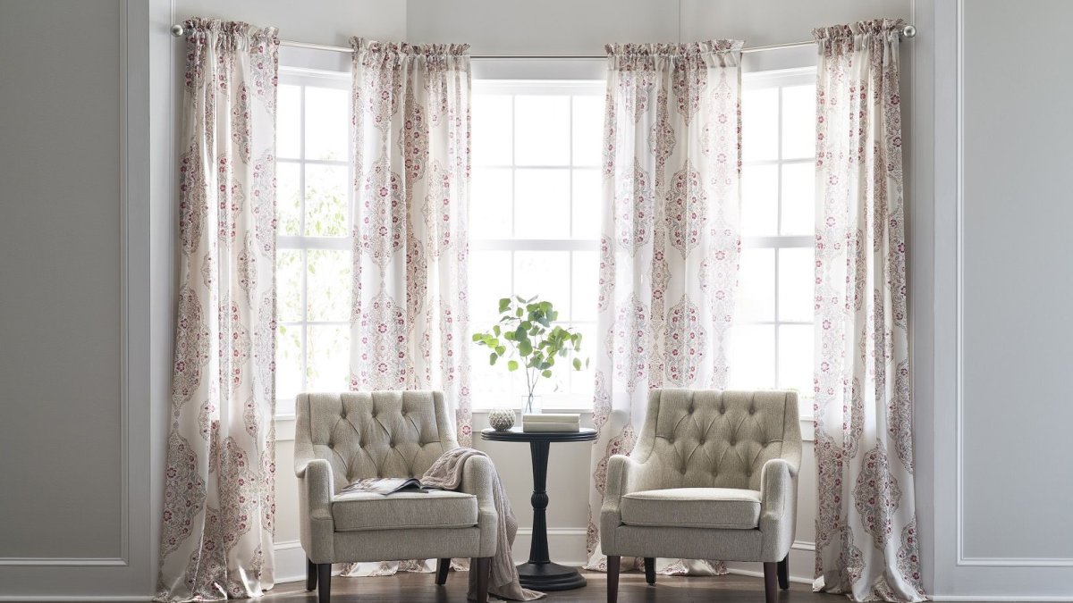 How to Choose the Perfect Window Treatments for your Home Renovation