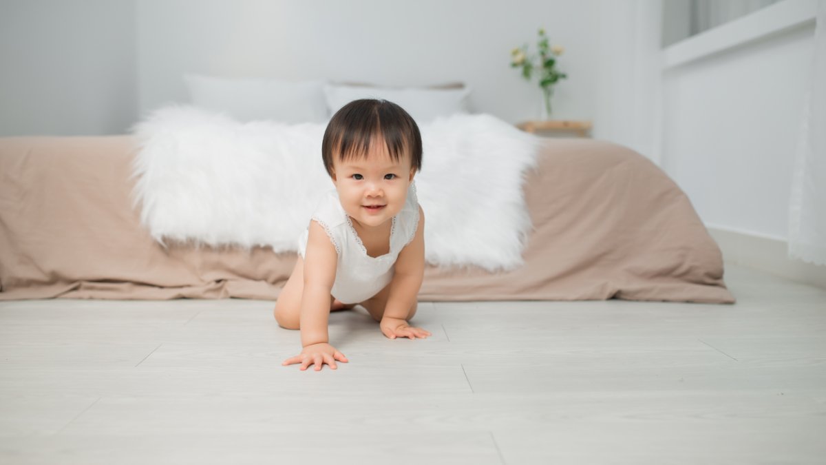 Take Care of These 7 Things if You Have a Crawling Baby in Your House