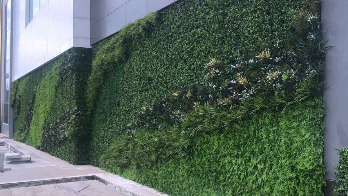 Bring the Outside in with Artificial Green Walls