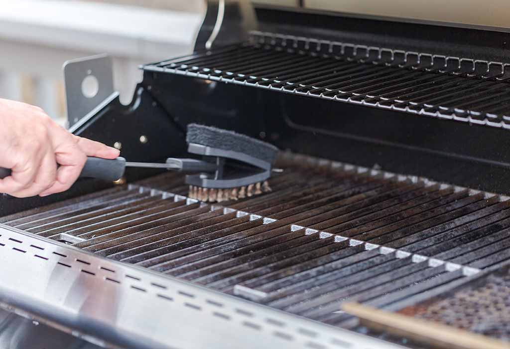 How To Clean An Outdoor Grill