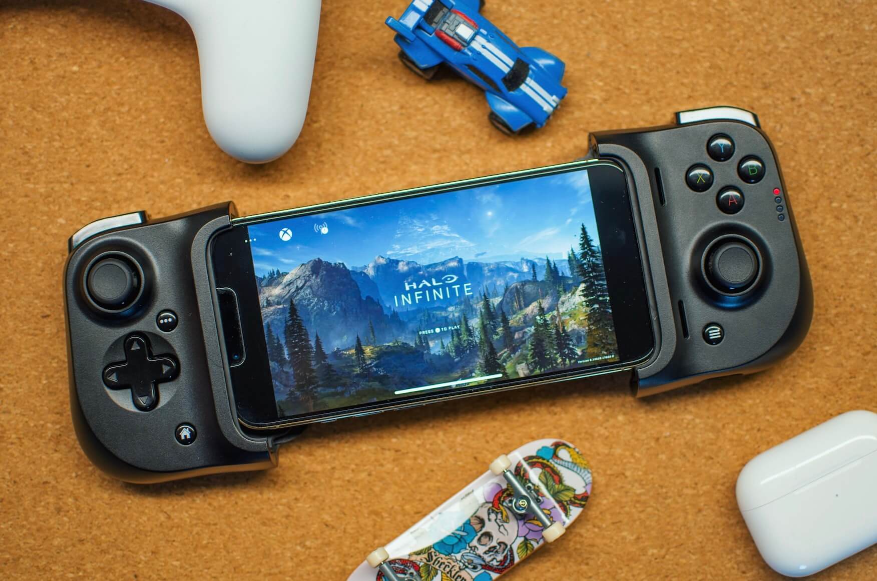 Must-Have Accessories for Mobile Gamers