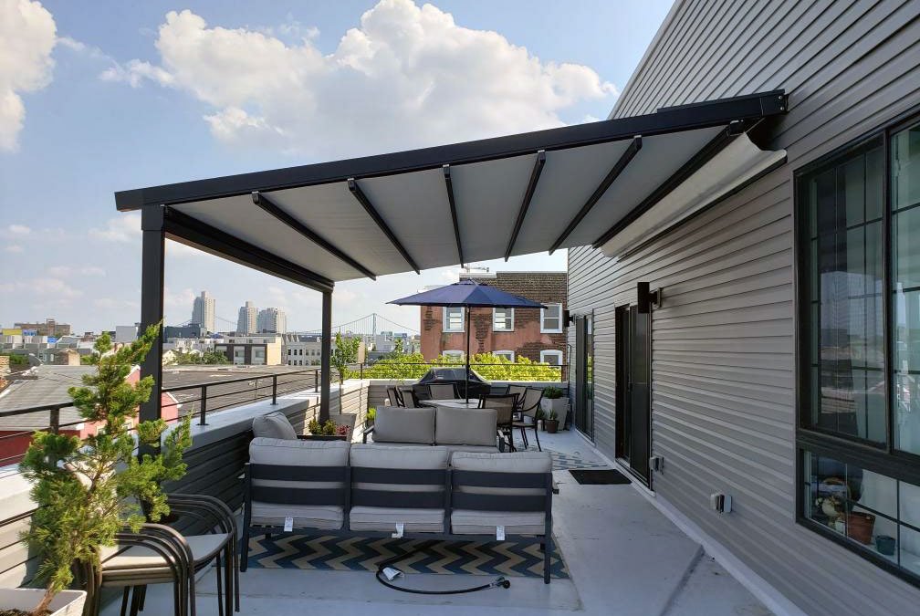 3 Reasons Why You Need a Retractable Awning