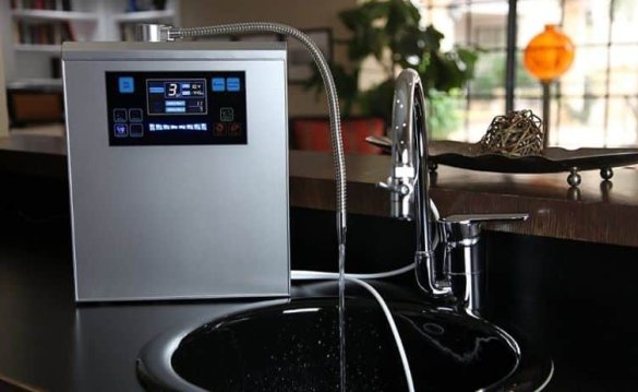 5 Tips for Buying a Water Ionizer