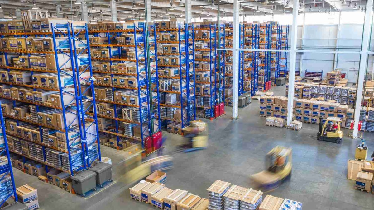 How to Streamline the Warehouse, Office, or House With Latest Technology