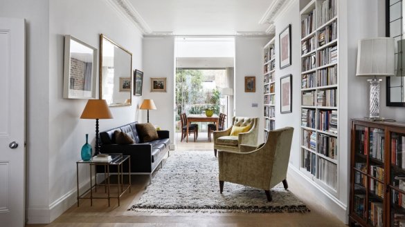 7 Innovative Bookshelf Ideas for Small Spaces