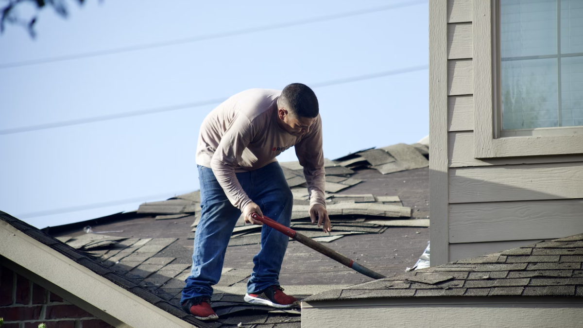 Need Roofing Services in Southern California? What You Should Know