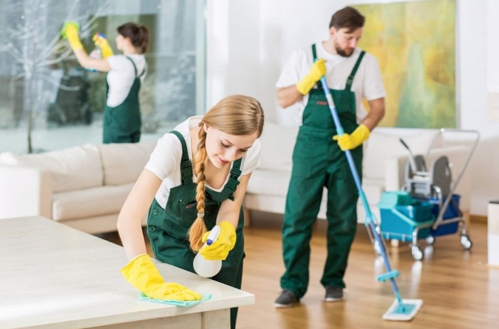 Maximizing Efficiency in The Workplace with Professional Cleaning Services
