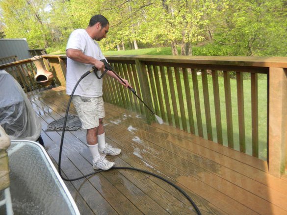 The Power of Clean: 4 Things Property Owners Should Know About Power Washing Services