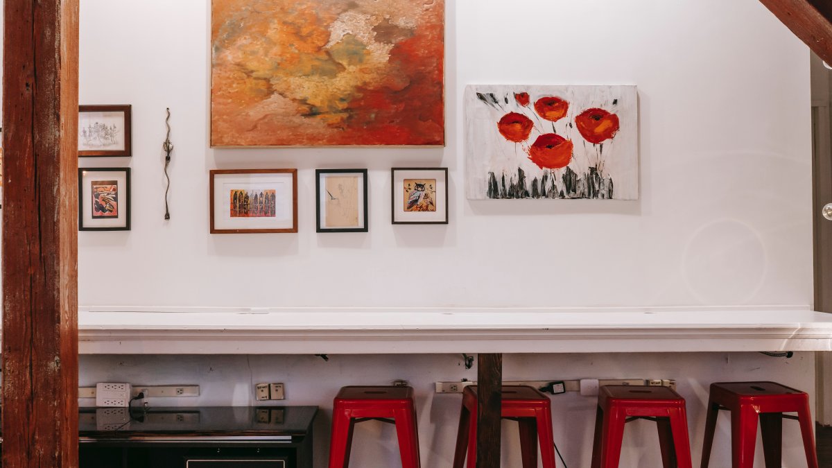 How to Decorate Your Home with Art Like a Pro