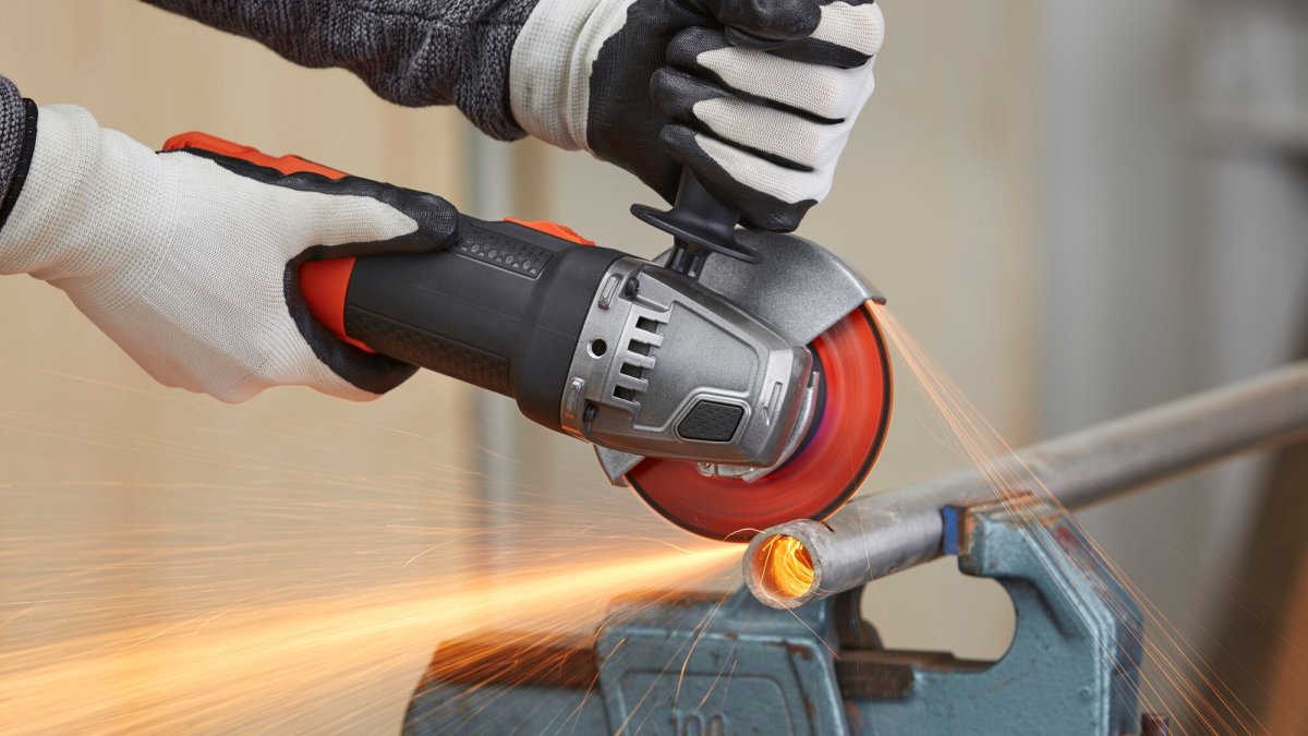 How Long Can You Use an Angle Grinder For?