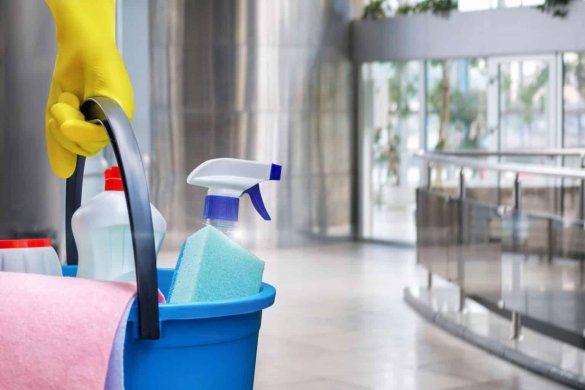 Advantage of Outsourcing Cleaning to Commercial Cleaners