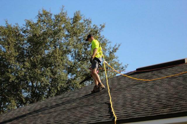 5 Factors to Consider When Choosing a Roofing Material