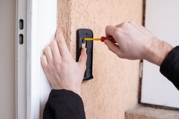 How much does it cost to replace a doorbell?