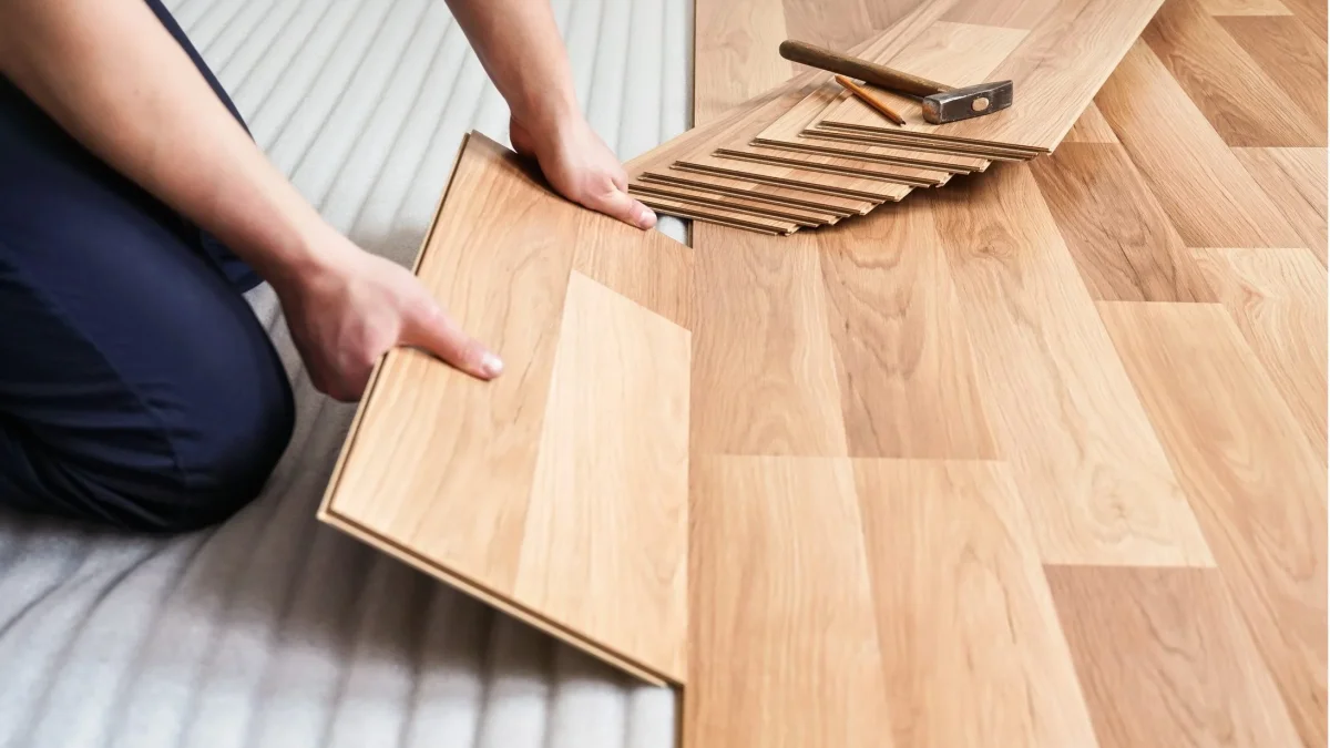 10 Critical Differences Between Vinyl Plank and Laminate Every Buyer Must Know