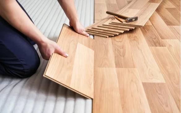 10 Critical Differences Between Vinyl Plank and Laminate Every Buyer Must Know