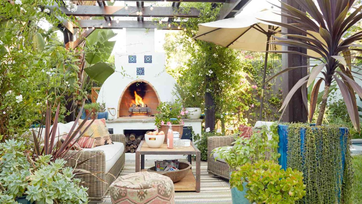 Outdoor Living Trends That Will Elevate Your Backyard