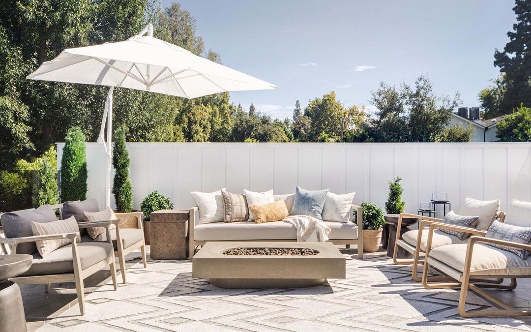 Transform Your Outdoor Space into the Ultimate Showstopper