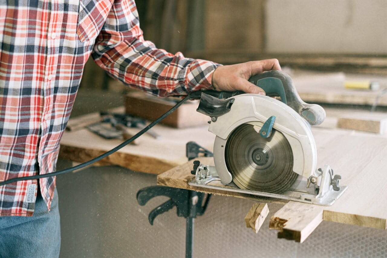 Mastering DIY Projects with a Circular Saw