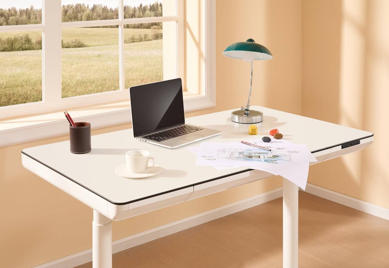 From Clutter to Calm: Transforming Your Home Workspace