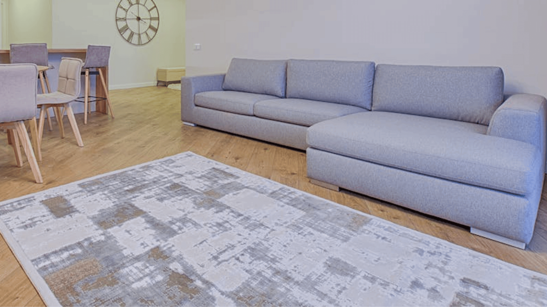 The Impact of Logo Rugs on First Impressions and Branding