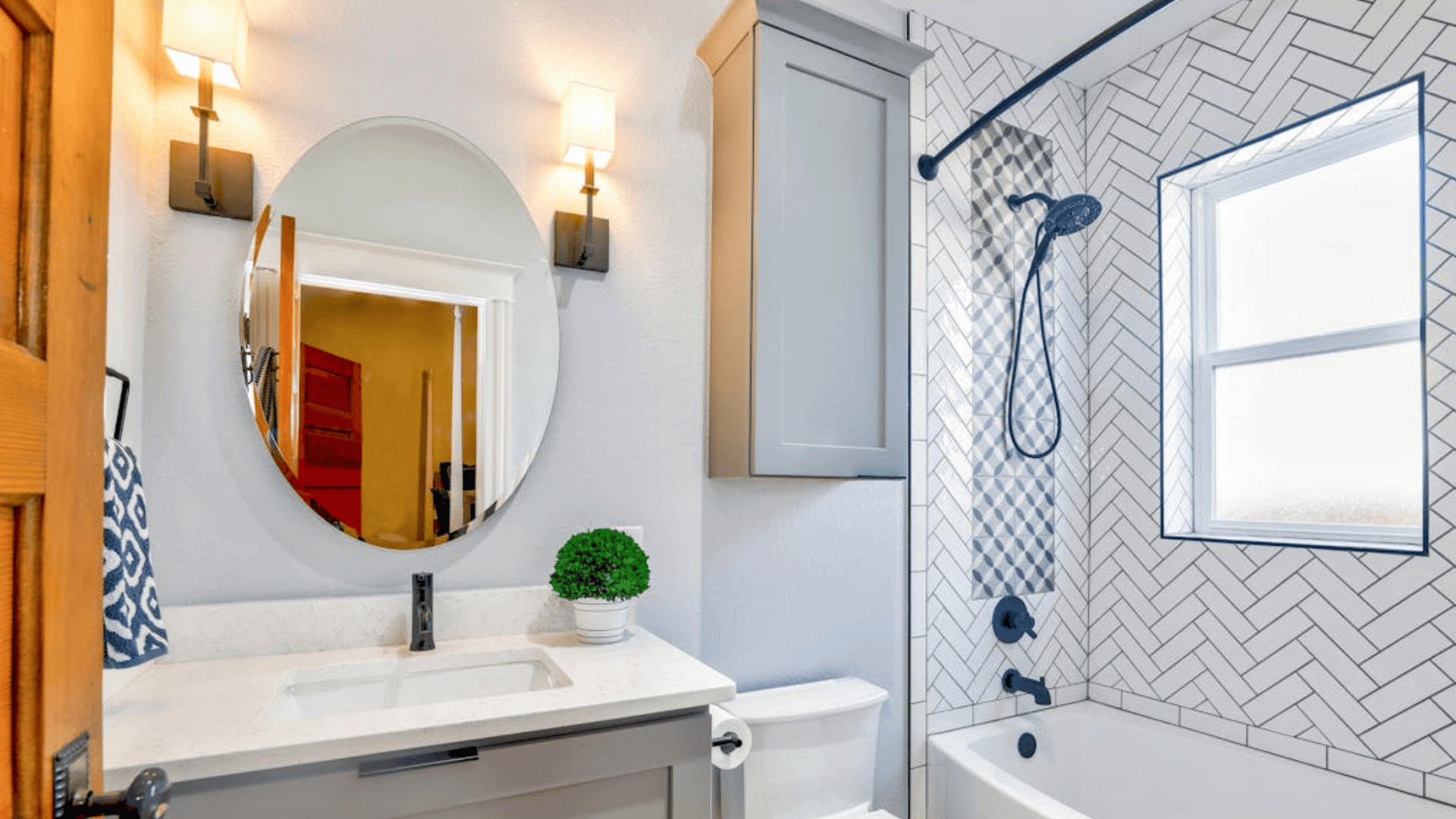 10 Bespoke Shower Tray Ideas for a Perfectly Fitted Bathroom